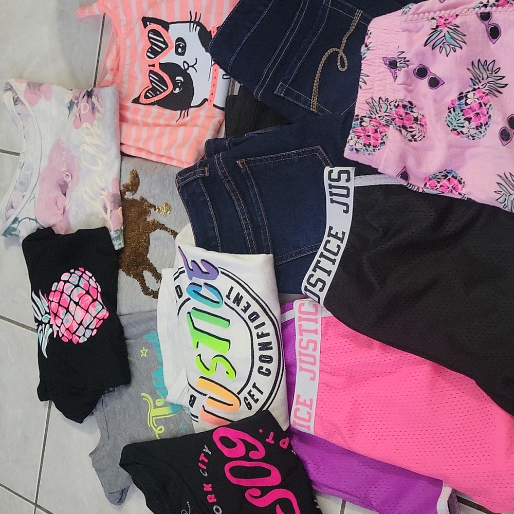 Girls shorts and shirts bundle